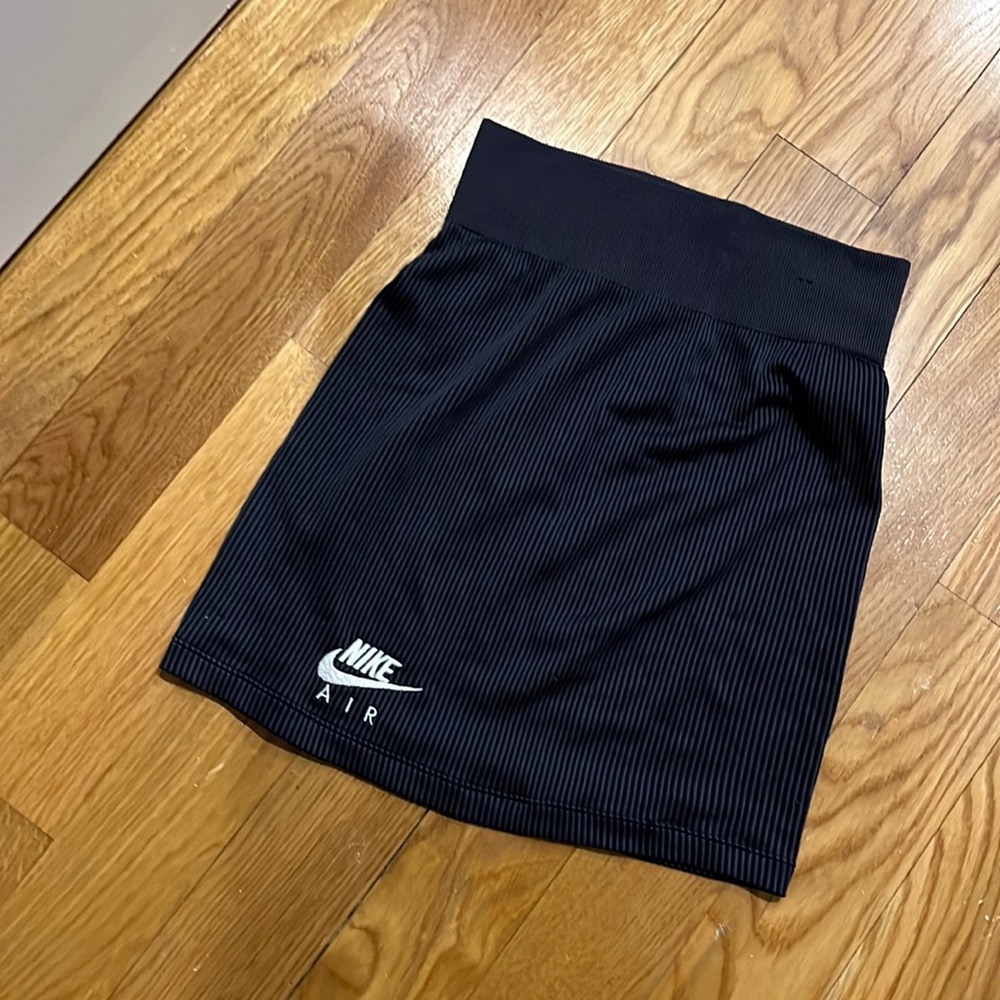 Nike skirt size s
